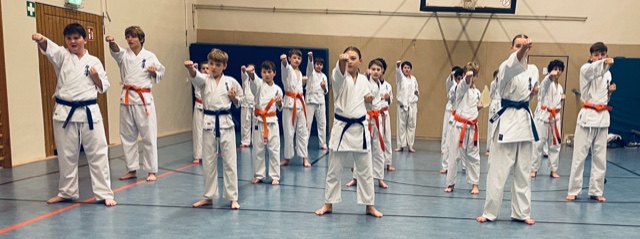 Karate: Gürtelprüfung der Dojos Wuppertal und Sprockhövel